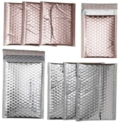Bubbelplastpåsar i metallicfärger, 8 st. 150×105 mm / 200×125 mm , 4 av var