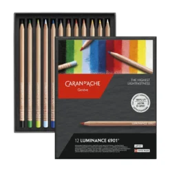 Caran d'Ache Luminance 6901, set med 12 färgpennor