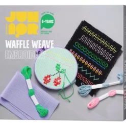 DIY-kit Brodera på våffelväv – 4 bitar 20×30 cm, 10×8 m tråd, syring och nål