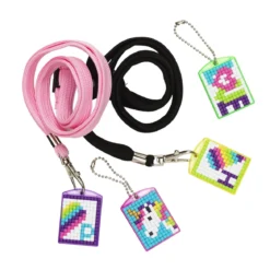 DIY-Kit Pixel Unicorn – gör roliga nyckelringar med enhörningar och kärlek!