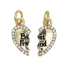 Guldfärgade hängen charms, delat hjärta med strass "Best Friend" 8×13 mm