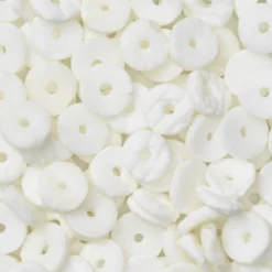 90–100 heishi beads / heishi-pärlor av äkta snäckskal