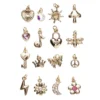 Hängen charms i guldfärg 16 st – sol, månge, hjärta, peace-märke m.m.