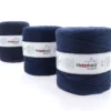 Hoooked Zpagetti Medium trikågarn 900 g mörkblå – Marine Blue shades ZP005-16, pris per styck