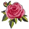 Iron-on tygmärke stor och glänsande rosa ros med gröna blad, 70×75 mm