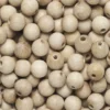 Runda träpärlor Ø8 mm, cirka 150 st. naturfärgade / omålade
