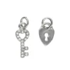 2 silverfärgade hängen charms lås 8×10 mm, nyckel strass 6,5×16,8 mm