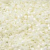 TOHO-pärlor 11/0 – offwhite lyster, 122 Opaque lustered white