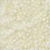 TOHO-pärlor runda 11/0 – pärlemor, 122 Opaque lustered navajo white