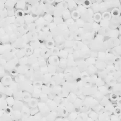 TOHO-pärlor 11/0 – vit matt, 41F Opaque frosted white