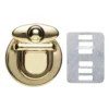 Väsklås av metall, guldfärgat, 3×3,4 cm